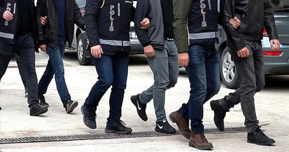 Karagümrük Çetesine Yeni Darbe: 28 Gözaltı