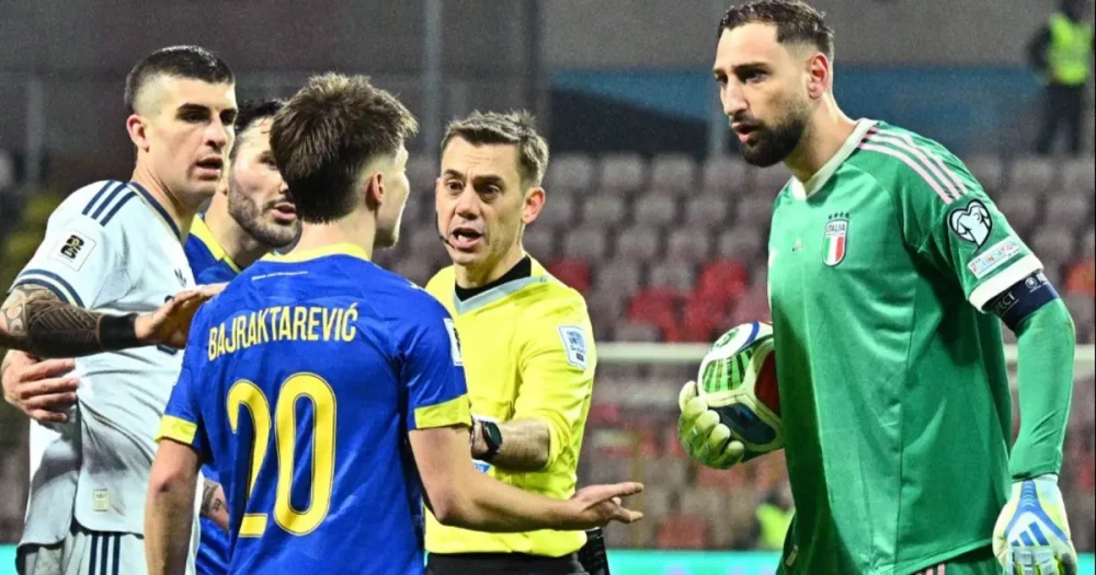14 Yaşındaki Top Toplayıcı, Bosna Hersek'in Dünya Kupası Yolunda Kahraman Oldu