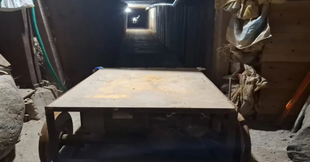 ABD-Meksika Sınırında 590 Metrelik Kaçakçılık Tüneli Açığa Çıktı