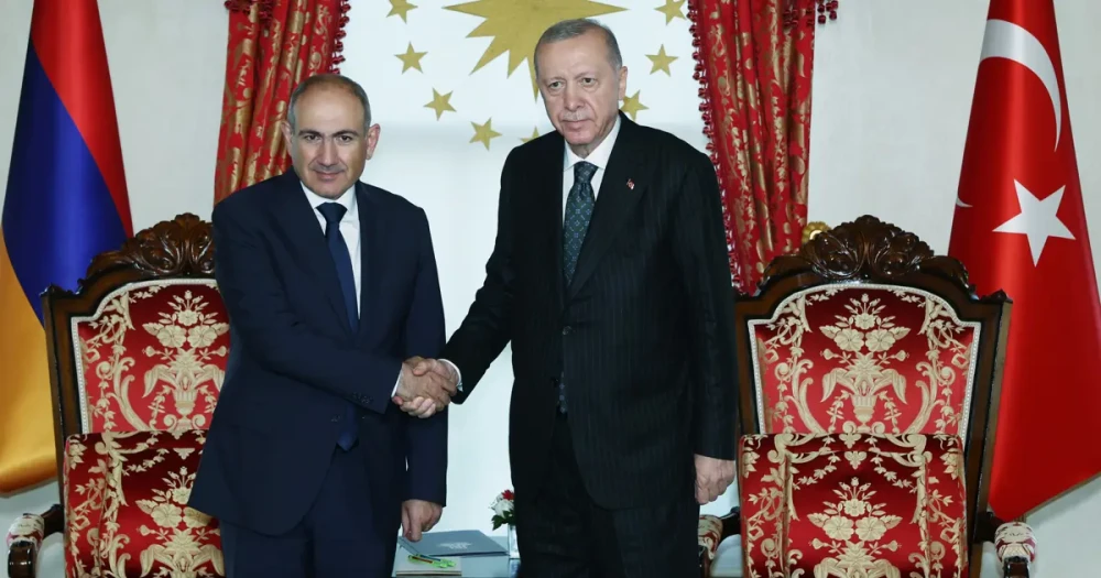 Cumhurbaşkanı Erdoğan, Ermenistan Başbakanı Paşinyan ile Görüşme Yaptı