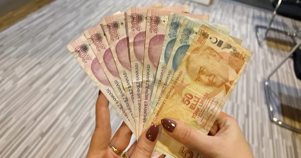 En düşük emekli maaşına zam gelecek mi? İşte yeni zam oranları