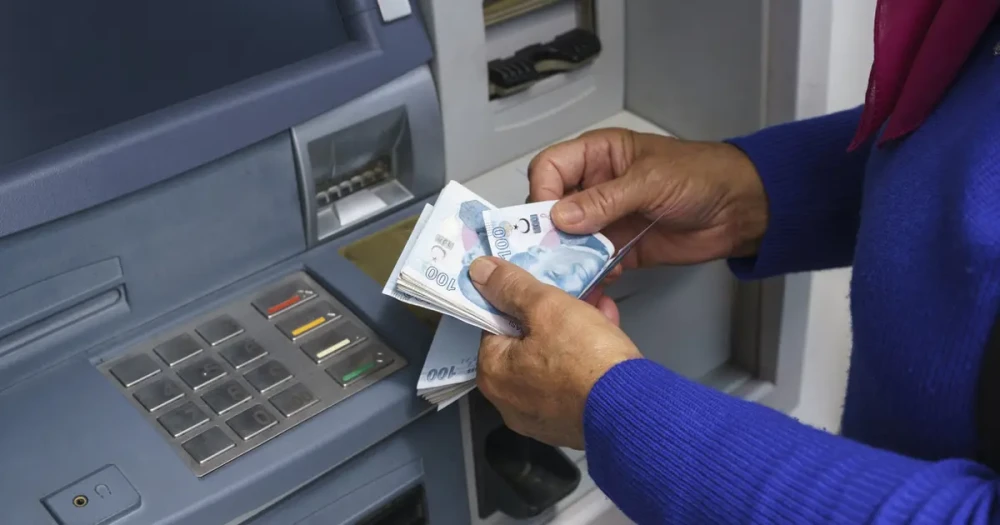 Emekliler ne kadar zam alacak? Gözler son veriye çevrildi