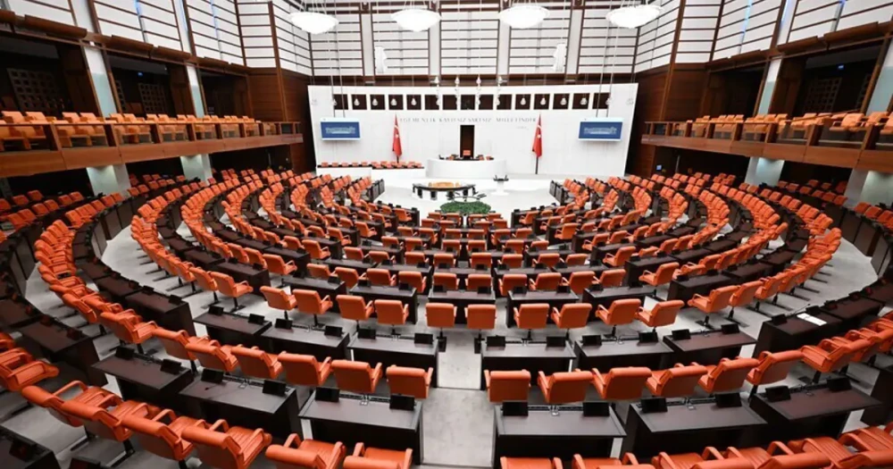 Uzman Erbaş Kanunu Değişiyor: Kamuda İstihdam Artacak
