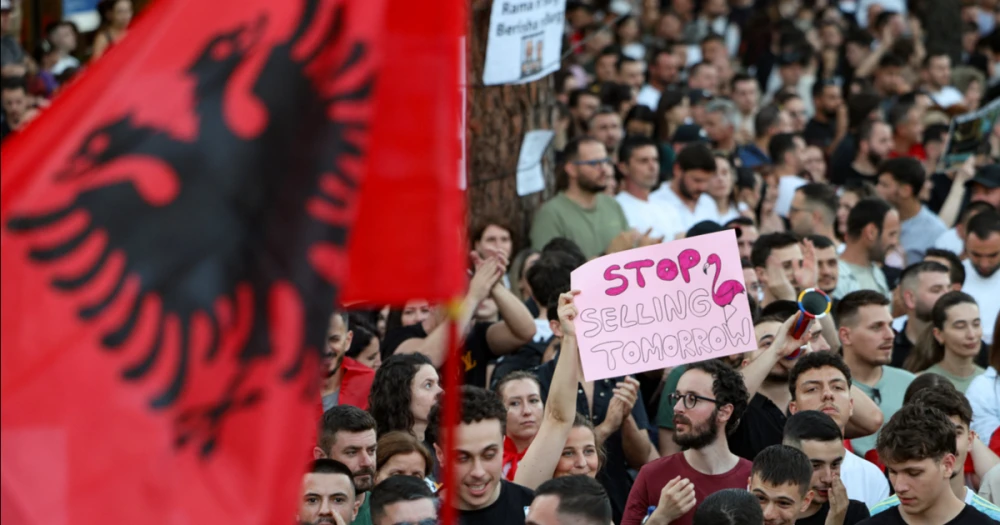 Arnavutluk'ta Trump Damatının Turizm Projesi Protesto Etti