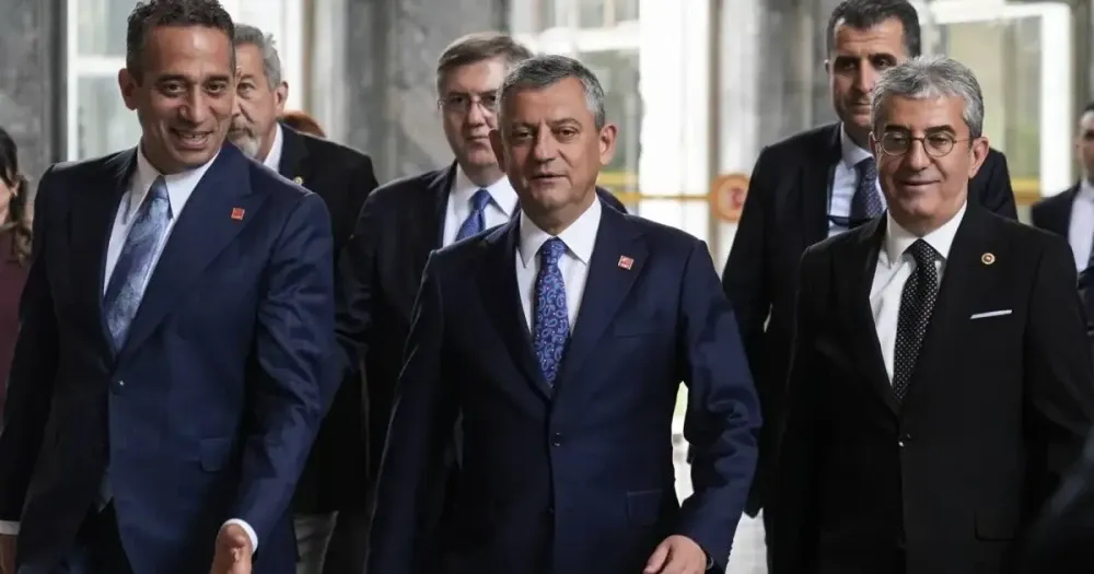CHP’de Ali Mahir Başarır ve Gökhan Günaydın’ın grup başkanvekilliği sona erdi