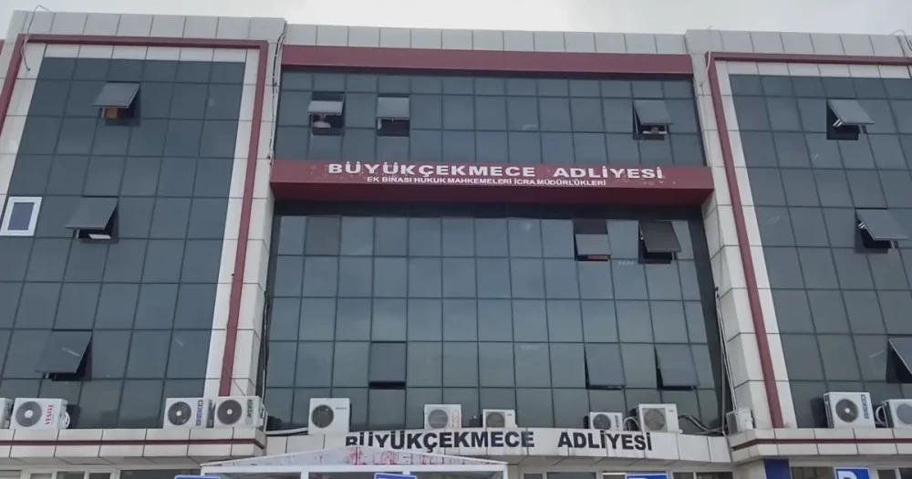 25 Kilo Altın ve 50 Kilo Gümüşle Kaçan Şüpheliler Adliyede Yakalandı