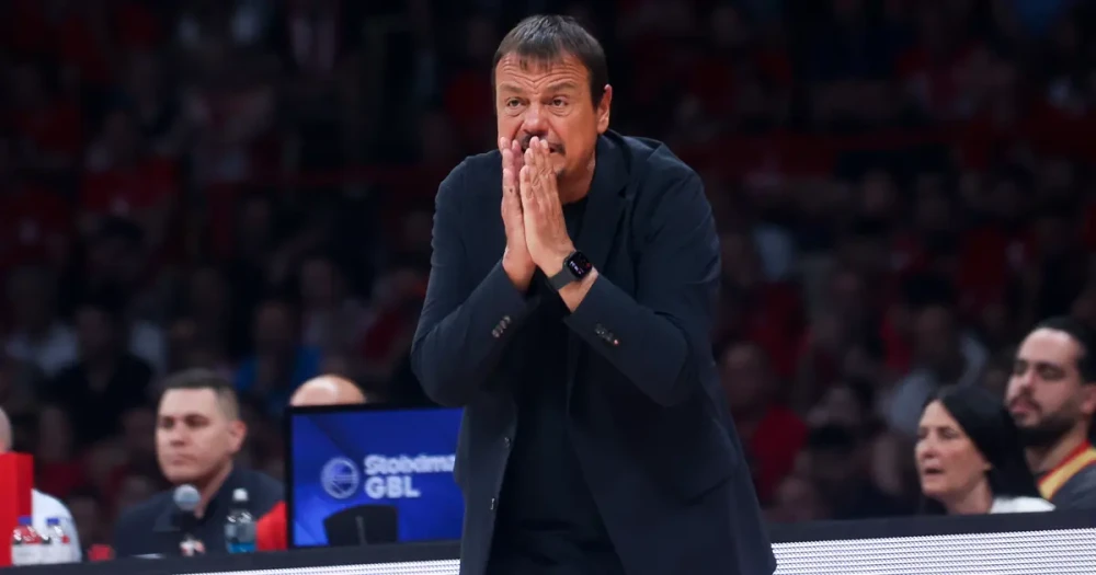Olympiakos, Yunan Basketbol Şampiyonluğunu Kazandı