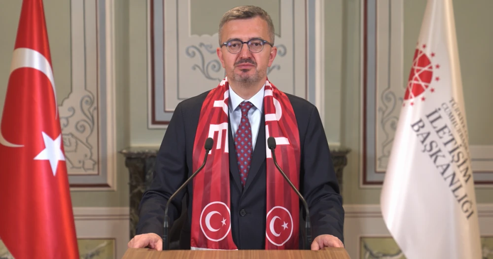 İletişim Başkanı Duran'dan A Milli Takım'a Destek Mesajı
