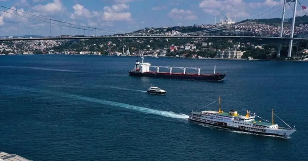 İstanbul ve Çanakkale Boğazı’ndan gemi geçiş ücretlerine %15 zam