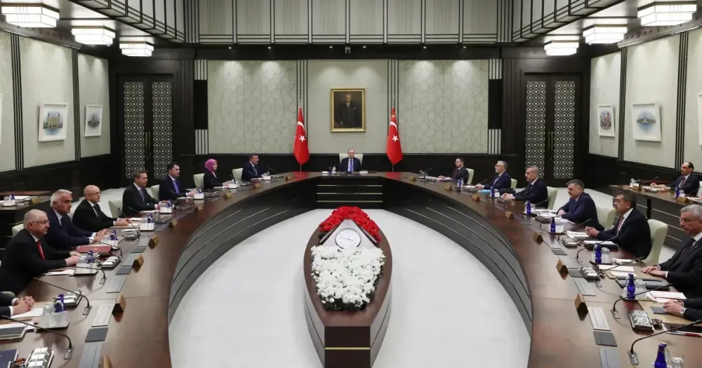 Kabine toplantısı başladı. Gündemde hangi konular var?