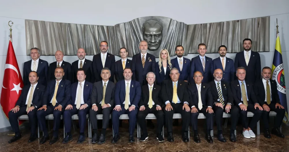 Fenerbahçe Yönetim Kurulu Görev Dağılımını Açıkladı