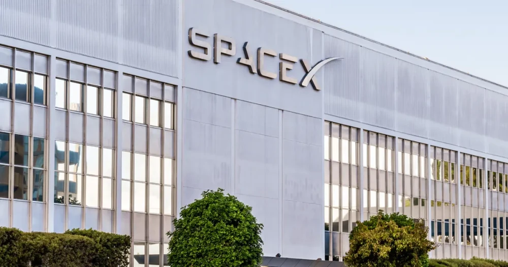 SpaceX'in halka arz büyüklüğü ek satış opsiyonuyla 85,7 milyar dolara ulaştı