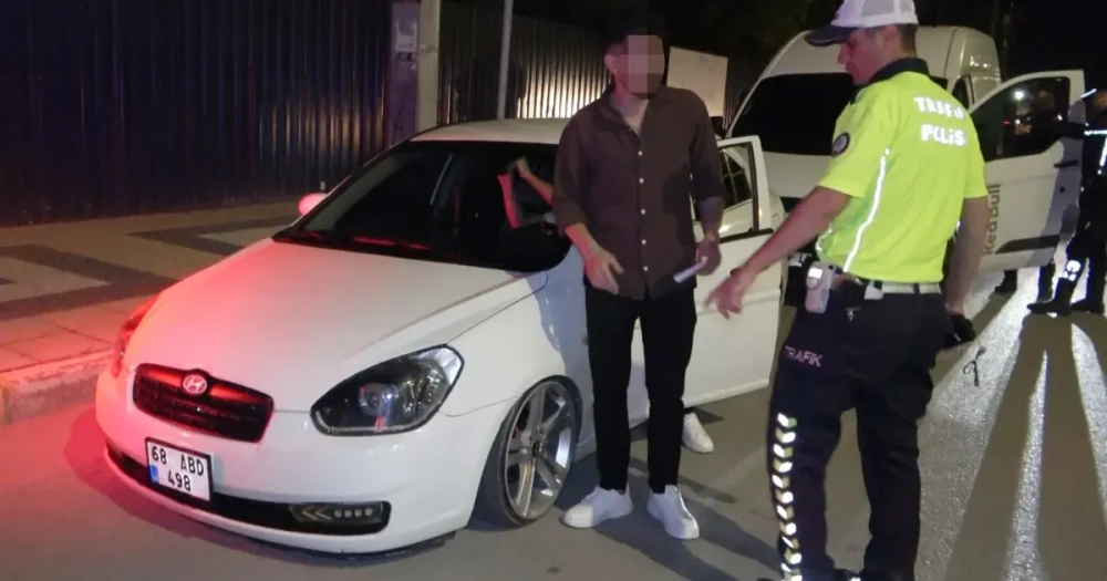 Ceza, Üslubuyla Polis ve Gazetecileri Şaşırttı