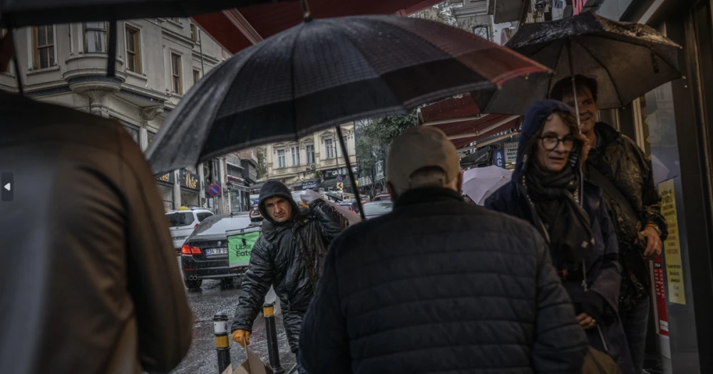 Hava 4 Derece Soğuyacak, 15 İlde Sel Tehlikesi