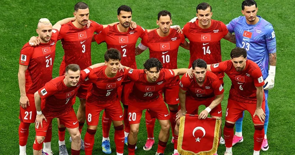 Türkiye sahaya çıkıyor: Dünya Kupası'nda bu gece ve yarının programı