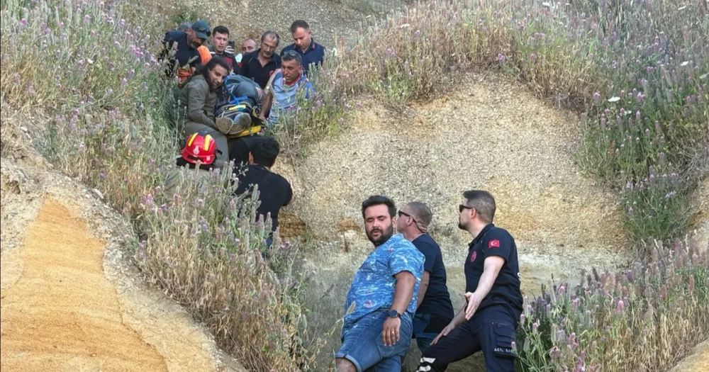 İstanbul Çatalca’da Yamaç Paraşütü Kazası: Çocuk ve Yetişkin Yaralı