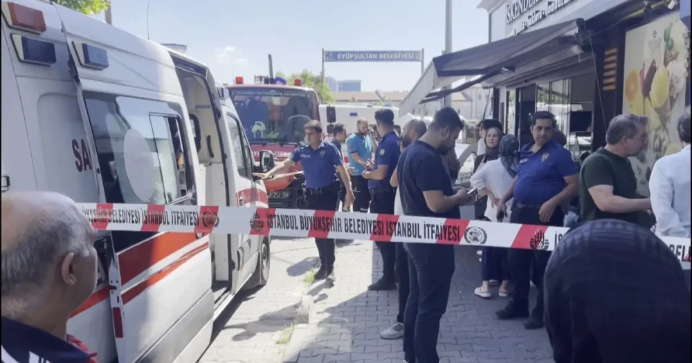 Eyüpsultan'da Pastanede Gaz Kaçağı: 5 Çalışan Bayıldı