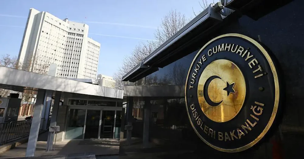 Karadeniz'de Türk sahipli kuru yük gemisine saldırı. 2 kişi yaralandı