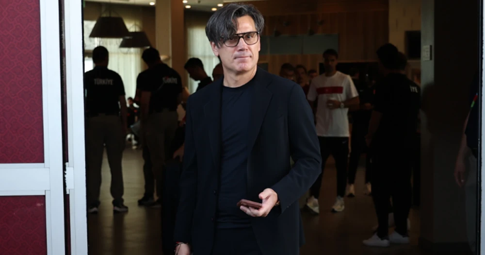 ABD'de Türk Taraftarlar Montella'ya Sert Tepki Gösterdi