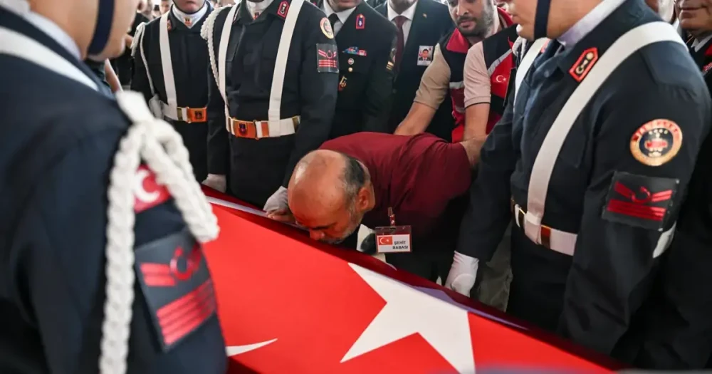 Kazada şehit olan uzman çavuşa veda