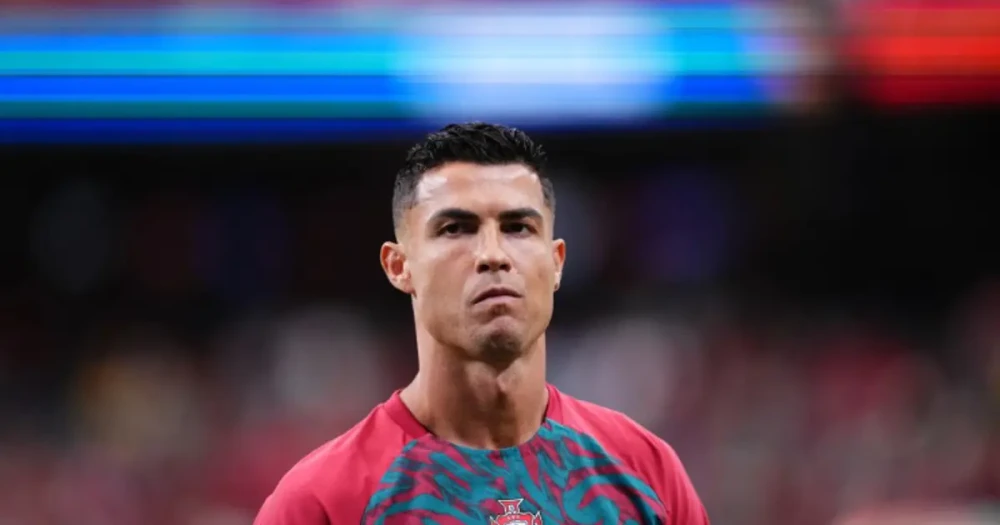 Ronaldo, konu Messi'ye gelince muhabiri susturdu. "Emekli olmamı istediler"