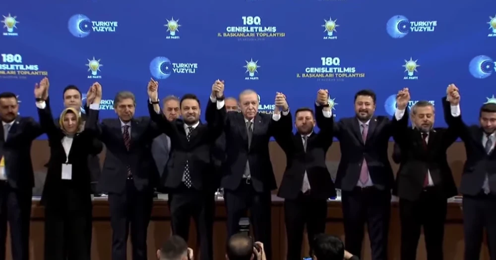 Rasim Arı, Mesut Özarslan ve Mehmet Özcan AK Parti’ye katıldı