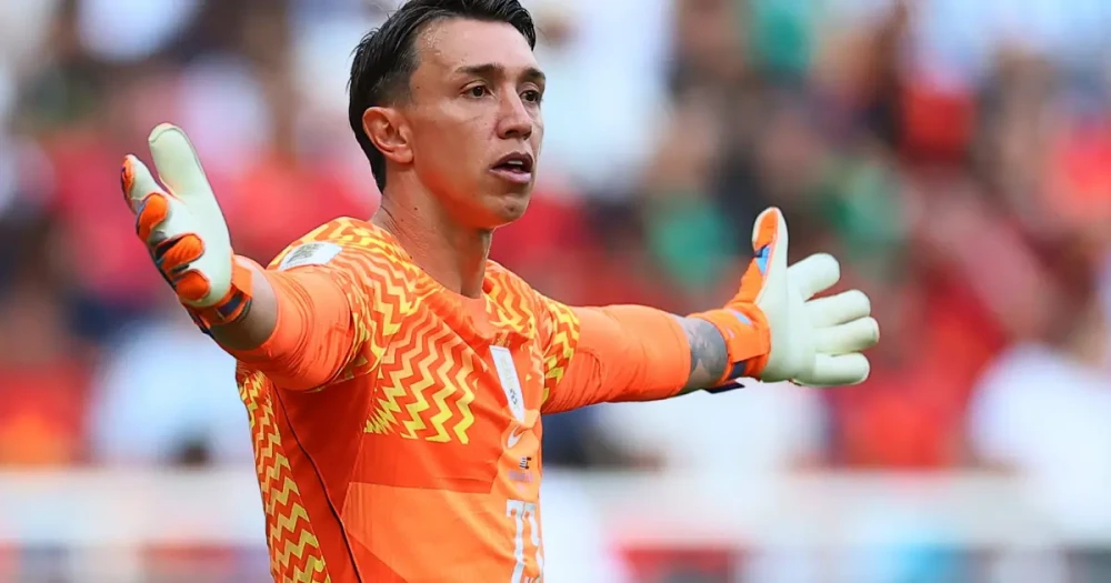 İspanya, Uruguay'ı 1-0 yenerek Dünya Kupası H Grubu'ndan çıktı