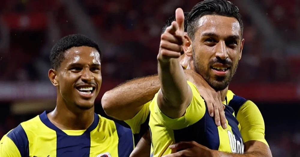 Fenerbahçe'den Resmi Açıklama: “İki İsim de Bizimle Olacak”