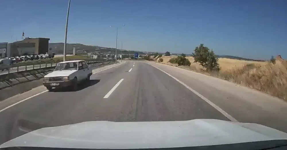 Çanakkale’de Ters Yönde Sürücü 3,12 Promil Alkollü Çıktı
