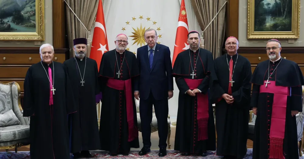 Cumhurbaşkanı Erdoğan, Türkiye Katolik Episkoposlar Heyetini Beştepe’de Karşıladı