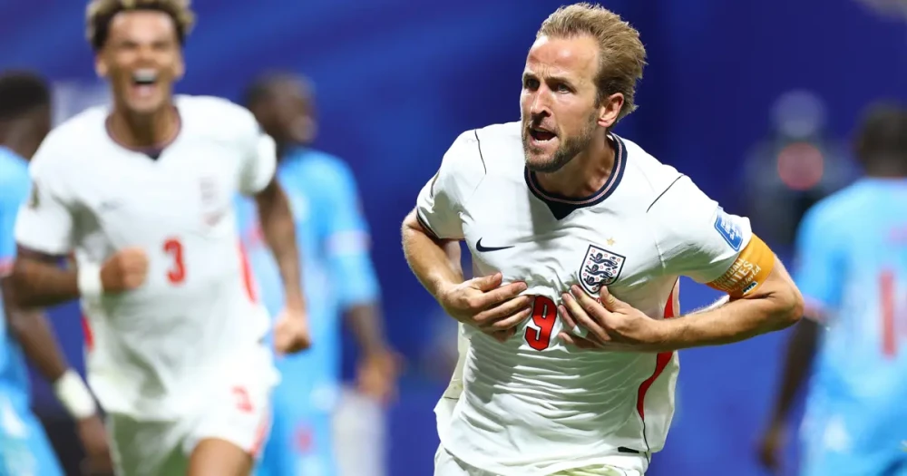 Harry Kane İngiltere'yi ipten aldı