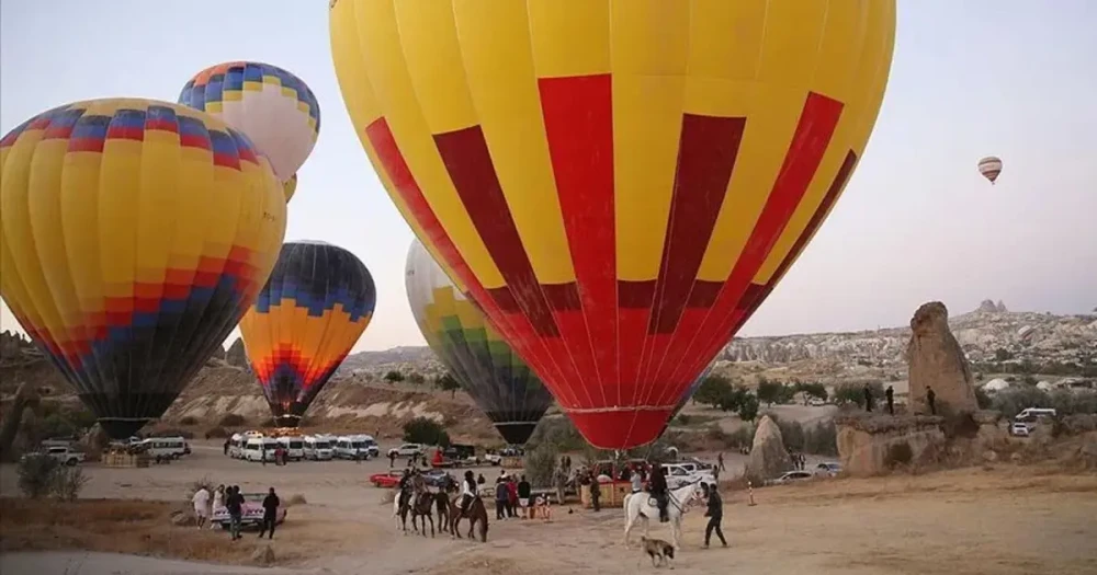 308 Bin Yolcu Sıcak Hava Balonuna Bindi