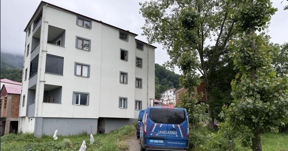 Akraba kavgasında 14 yaşındaki çocuk hayatını kaybetti