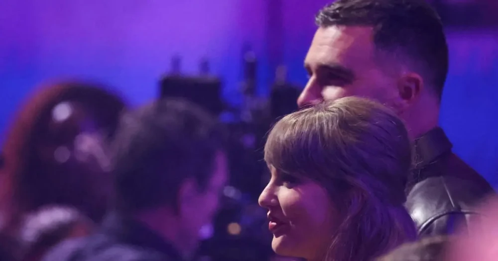 Taylor Swift’in Düğün Atıkları Sanatçı Tarafından Özel Kutularda Satışa Sunuldu
