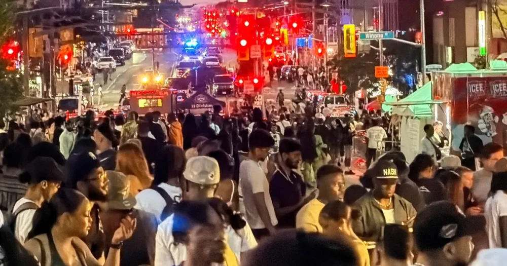 Toronto'da Latin Kültür Festivali Yakınlarında Silahlı Saldırı: 2 Ölü, 5 Yaralı