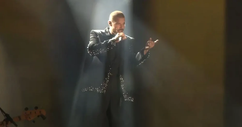 Ricky Martin 15 Yıl Sonra İstanbul'da Latin Rüzgarı Yakdı