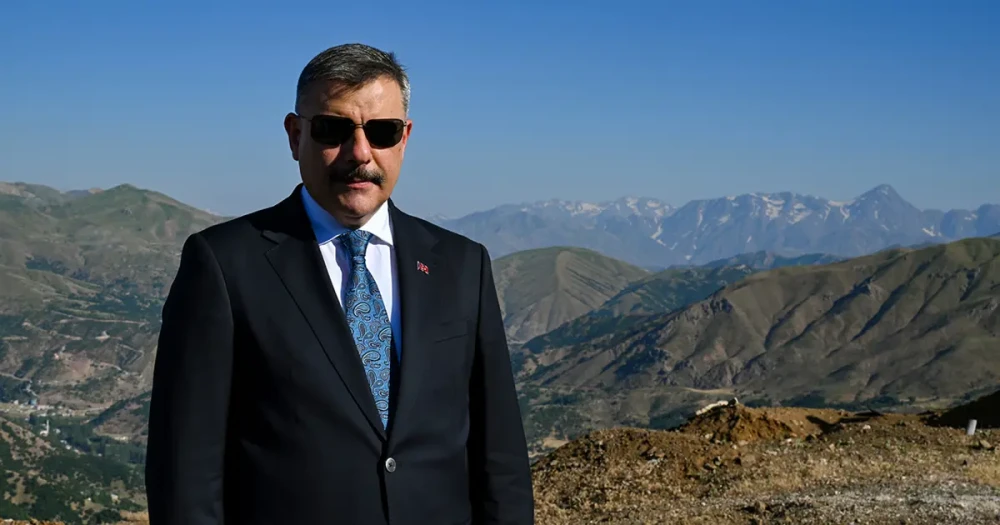 Bakan Çiftçi, sınırın sıfır noktasında terörsüz Türkiye mesajı verdi