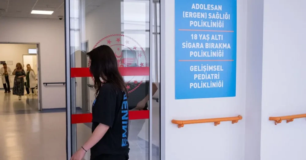 Sağlık Bakanlığı'ndan Gençlere Özel Sigara Bırakma Polikliniği Dönemi
