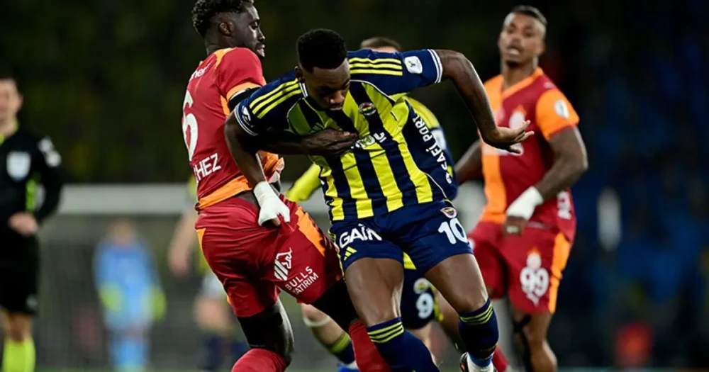 Fenerbahçe ve Galatasaray'ı Geçen Yıldızın Yeni Adresi Sürpriz Etti
