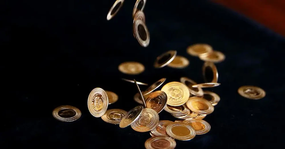 Altın Fiyatları Dokuz Ayın Dibi Ettirdi, Yatırımcıları Endişelendirdi