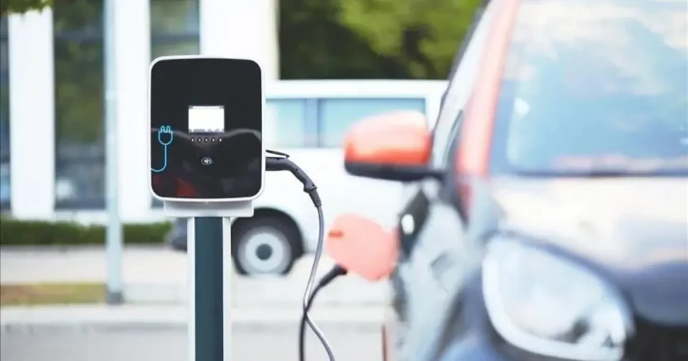 Almanya'da Elektrikli Otomobillerin Fiyatları Düşerken Ortalama Fiyatlar Yükseler