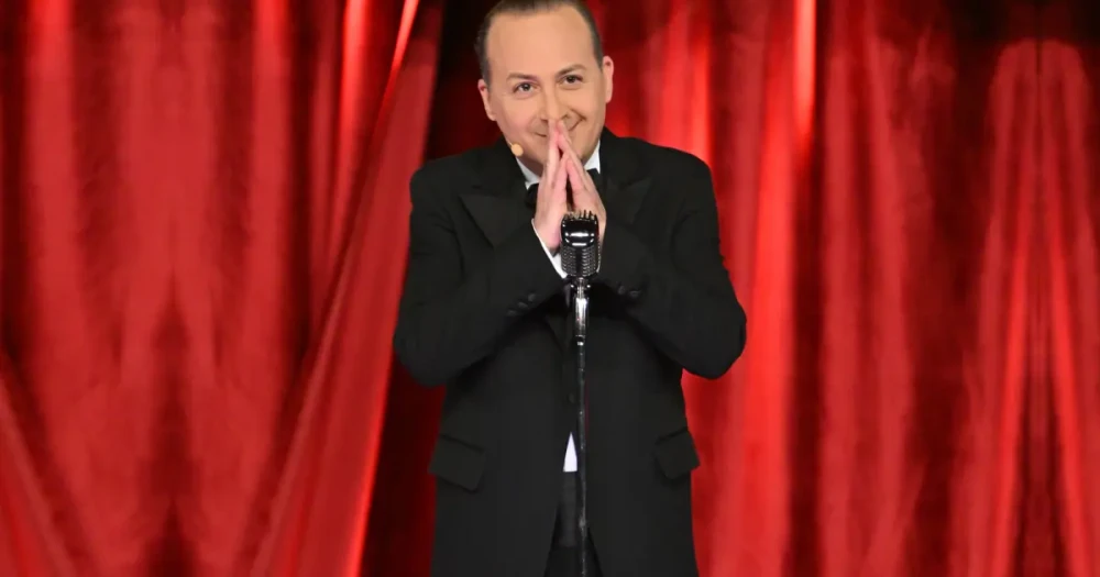 Tolgshow Yıldızlar her salı Star TV'de