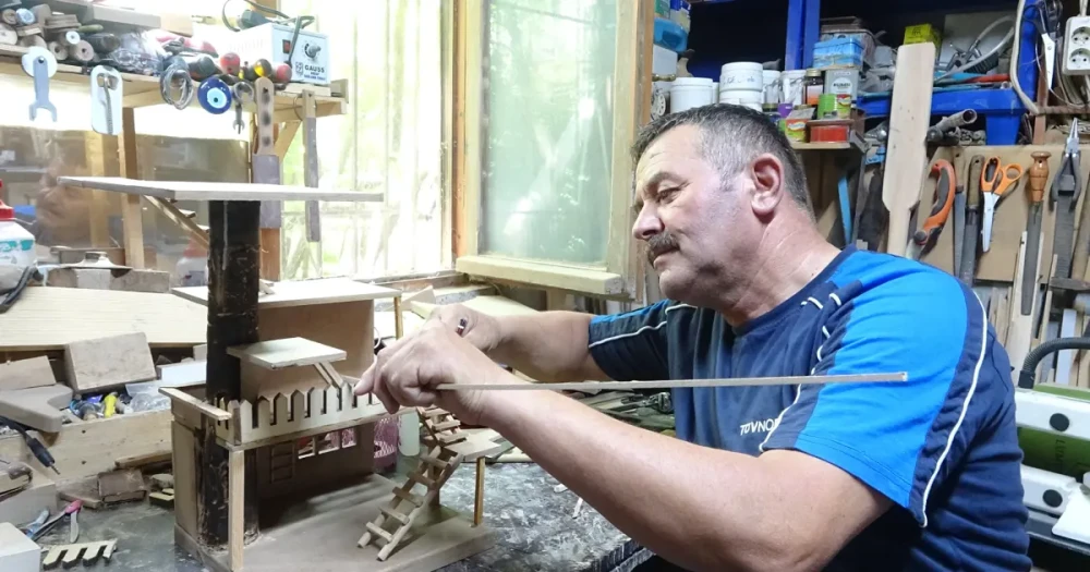 Emekli Bir Öğretmenden Maket Sanatına Yaşam Boyu Tutku: İsparta’daki “Kabalak Yaren Evi” Koleksiyonu